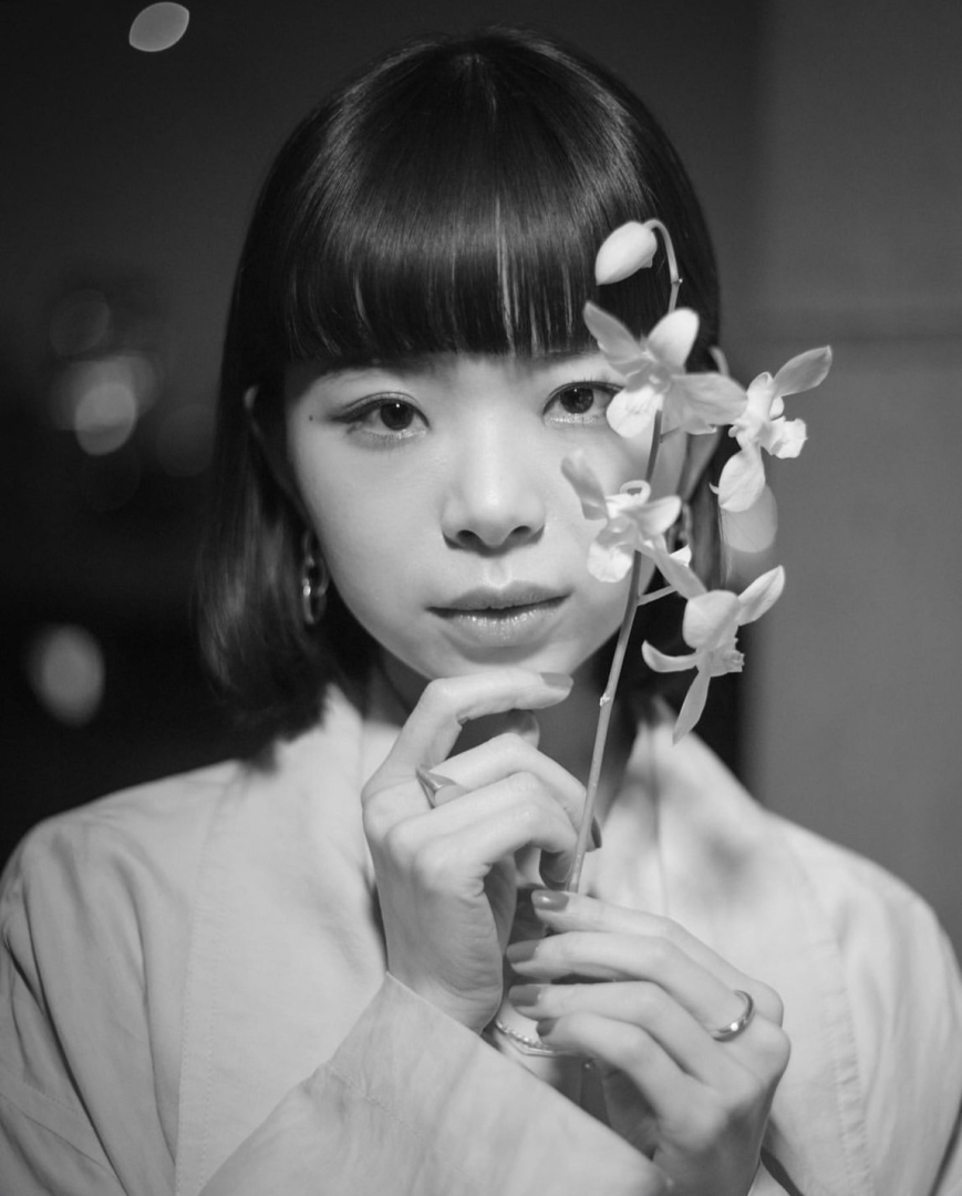 趣里『BARFOUT!』